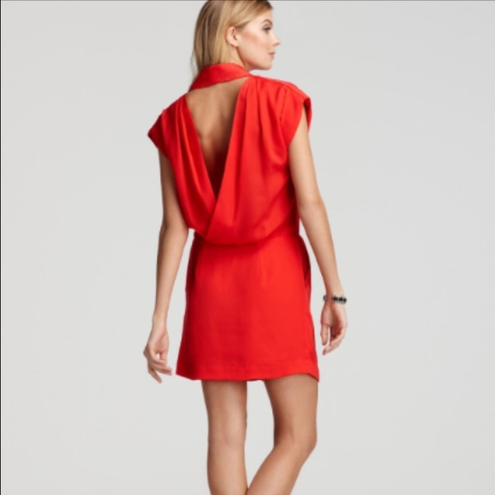 ✨2 for $25 BCBG  shawl collar dress